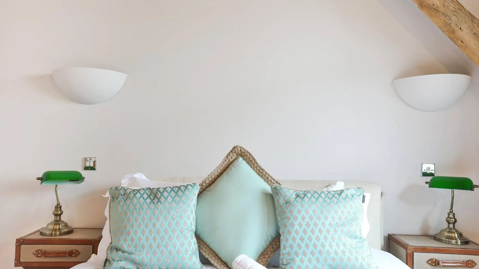 Wild Roses Serviced Apartments - Excel Warehouse 1 London United Kingdom